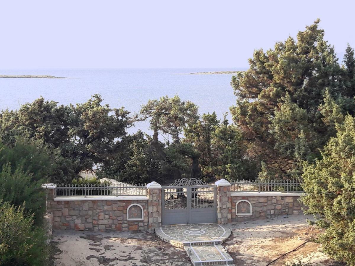 Elafonisos: Two Storey House On The Sea Front 外观 照片