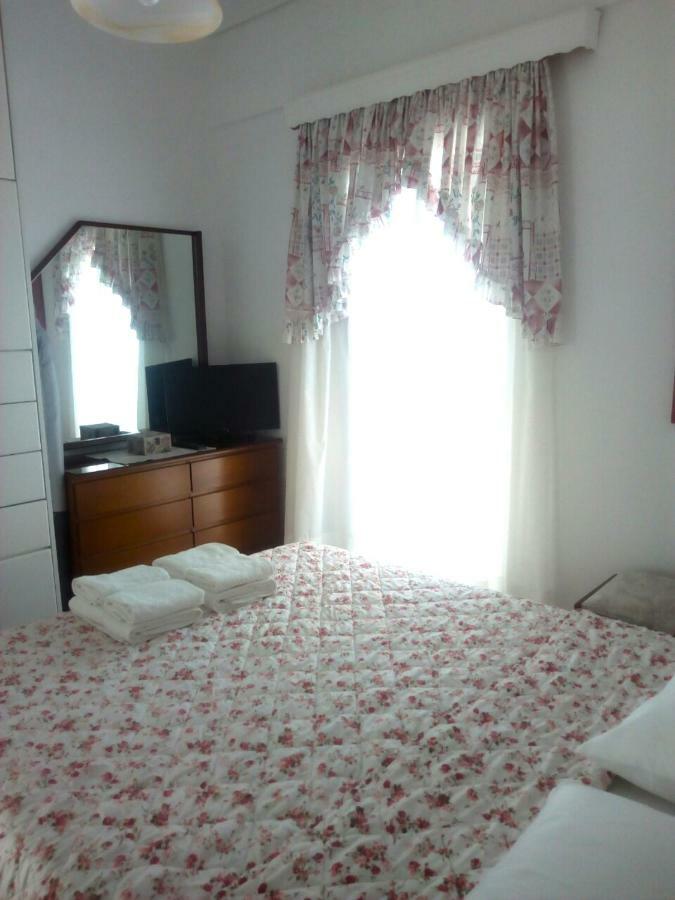 Elafonisos: Two Storey House On The Sea Front 外观 照片